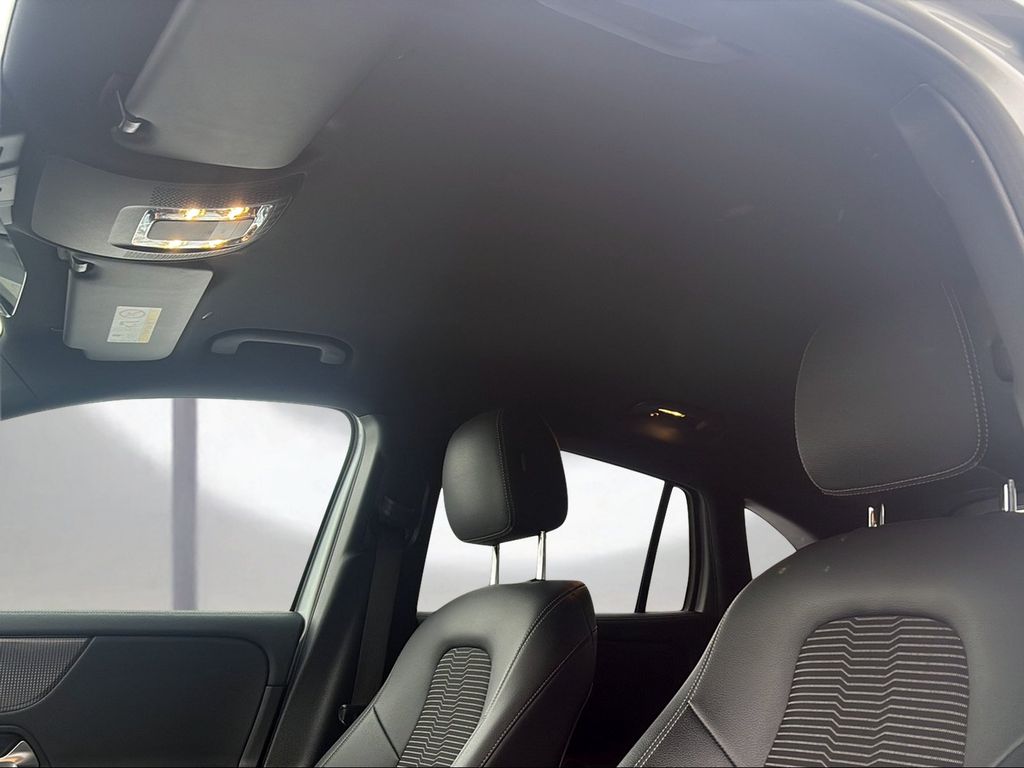 Mercedes-Benz GLA 250 2020