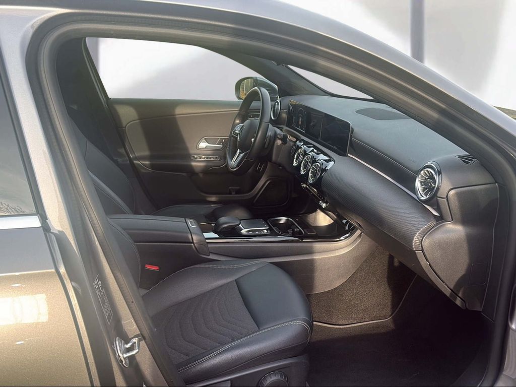 Mercedes-Benz A 250 2022