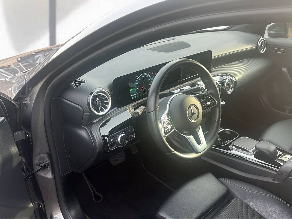 Mercedes-Benz A 250 2022