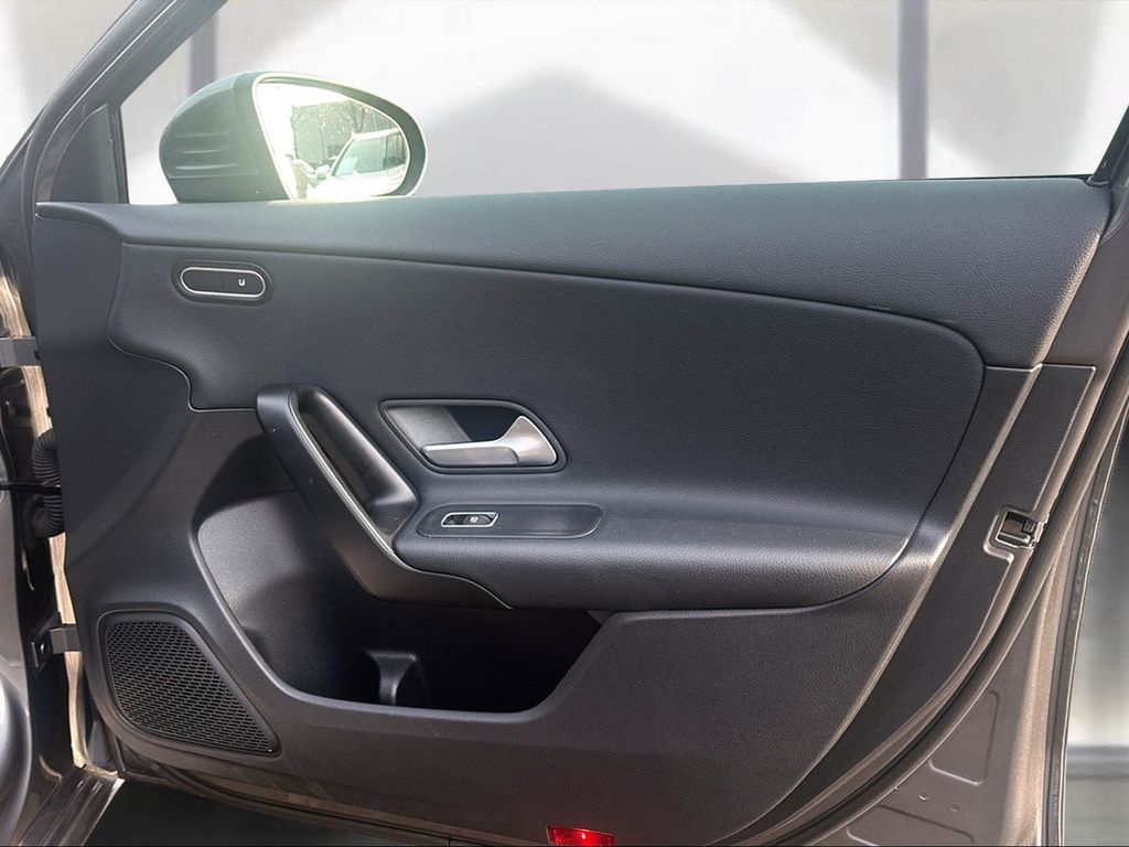 Mercedes-Benz A 250 2022