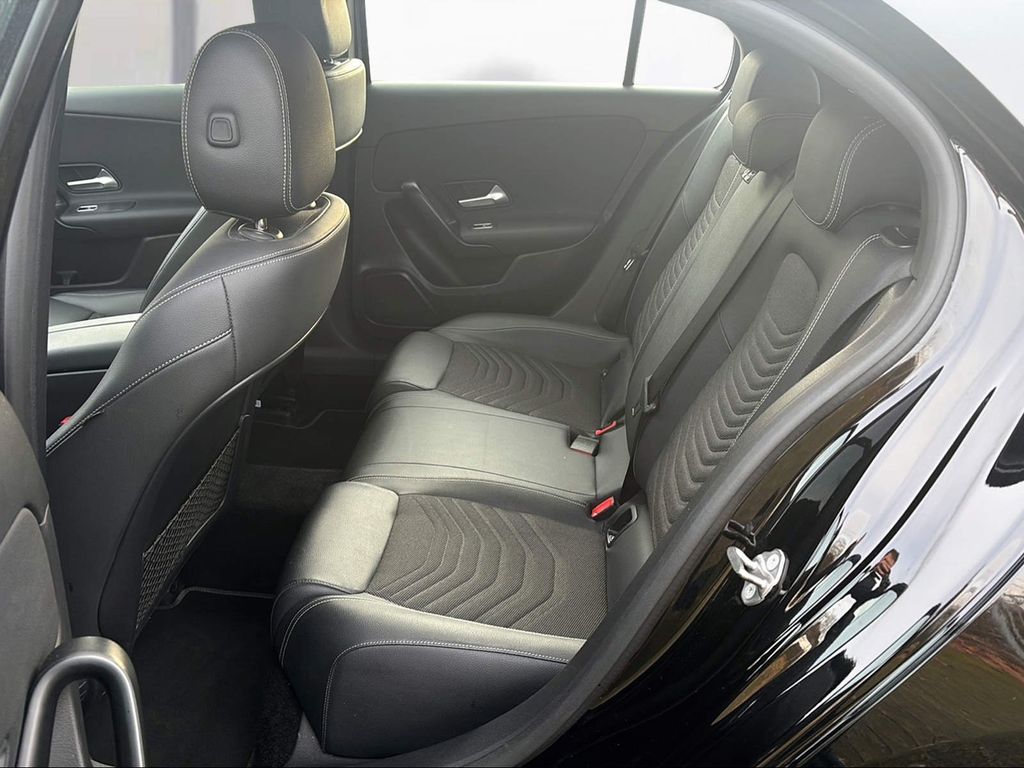 Mercedes-Benz A 200 2022