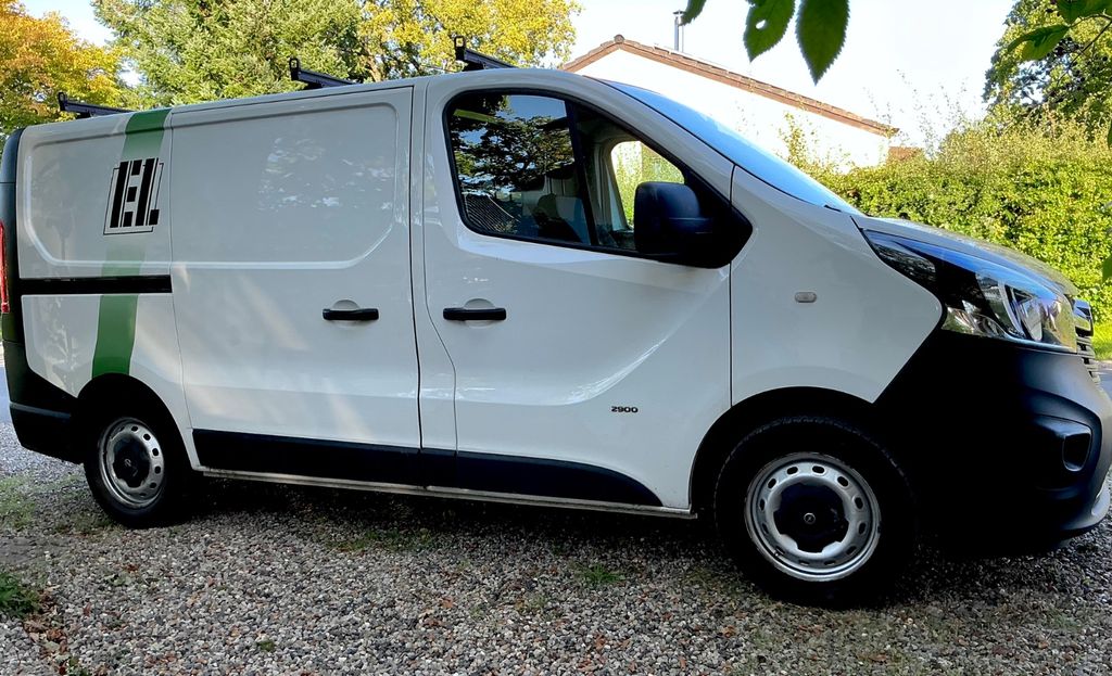 Opel Vivaro 2015