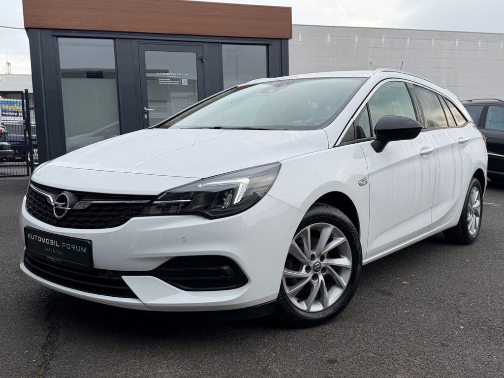Opel Astra 2022
