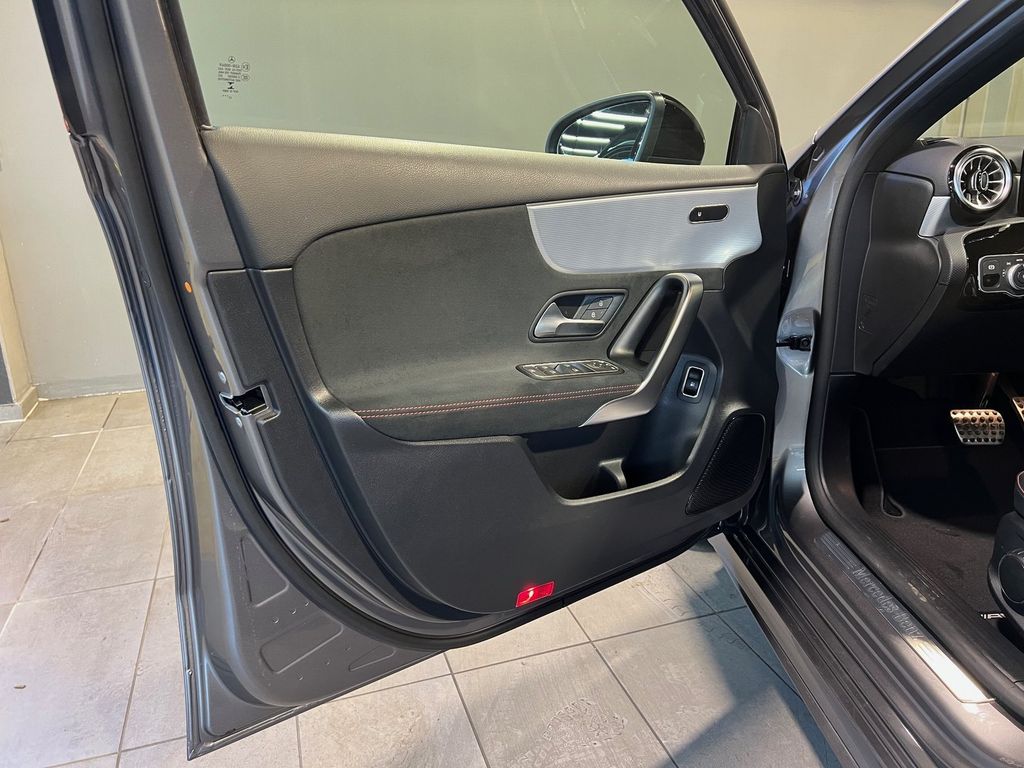 Mercedes-Benz A 250 2022