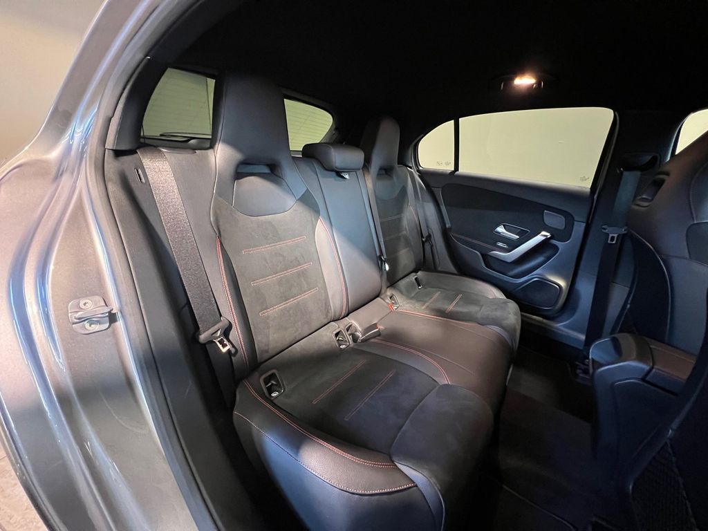 Mercedes-Benz A 250 2022