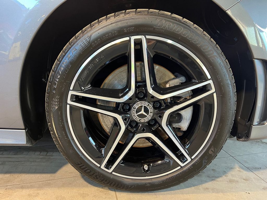 Mercedes-Benz A 250 2022