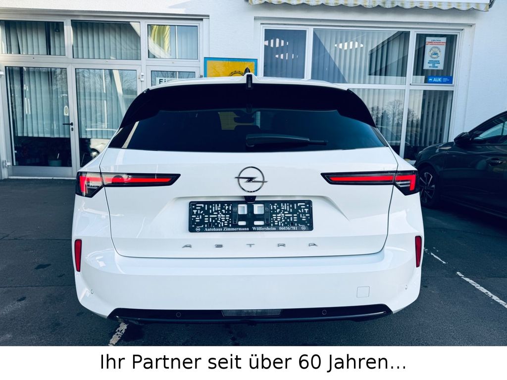 Opel Astra 2024