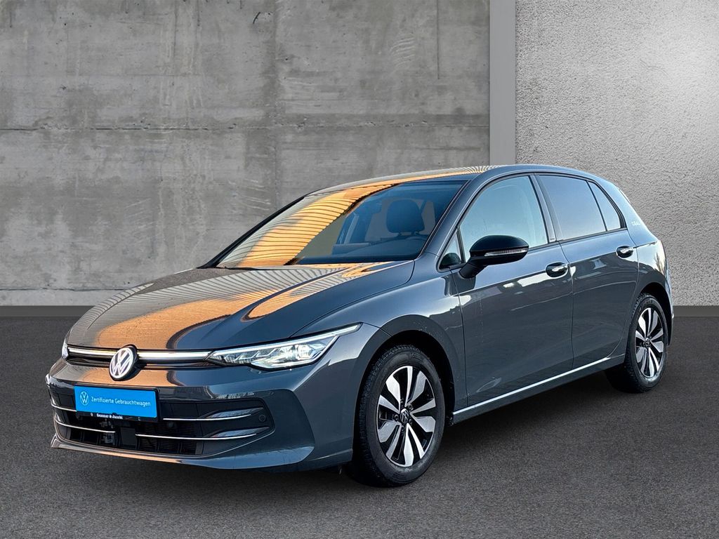 Volkswagen Golf 2025