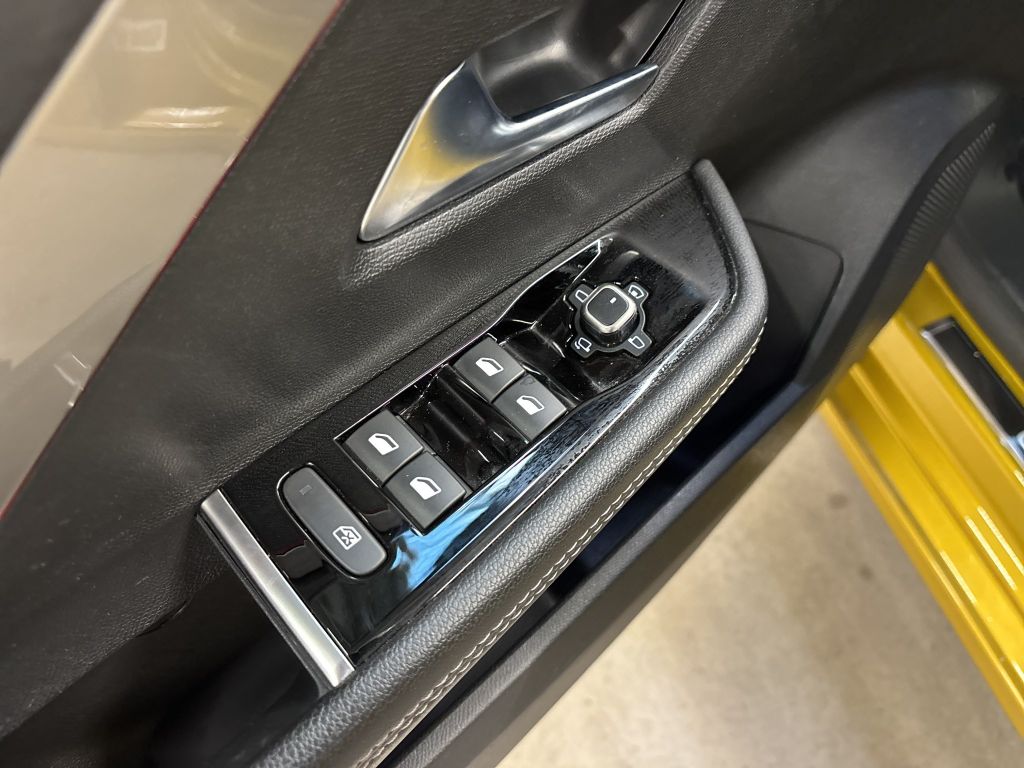 Opel Astra 2022