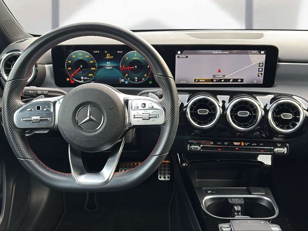 Mercedes-Benz A 200 2021