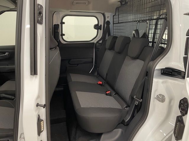 Ford Transit Courier 2026