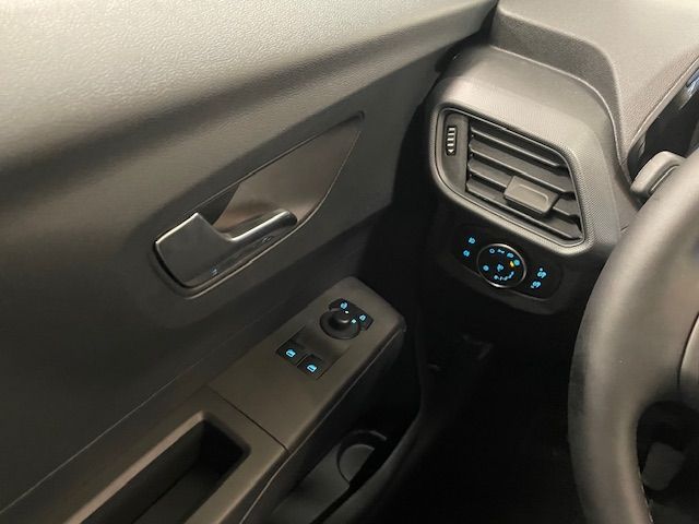 Ford Transit Courier 2026