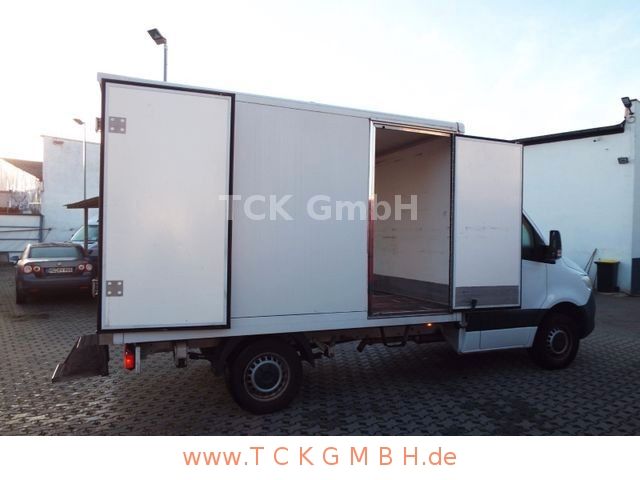 Mercedes-Benz Sprinter 2021