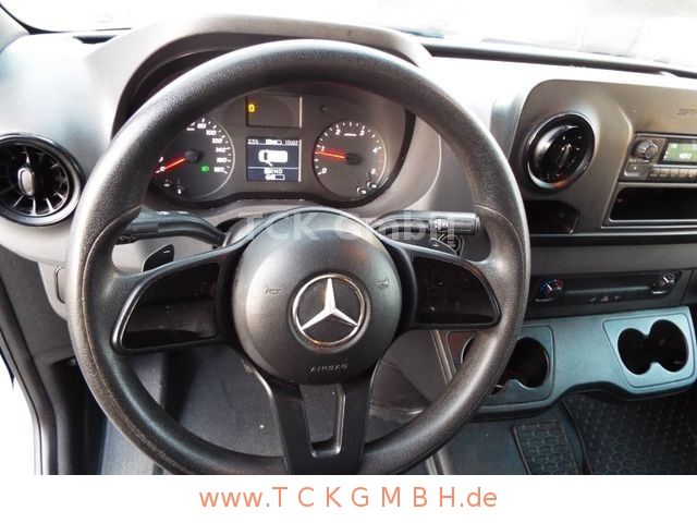 Mercedes-Benz Sprinter 2021