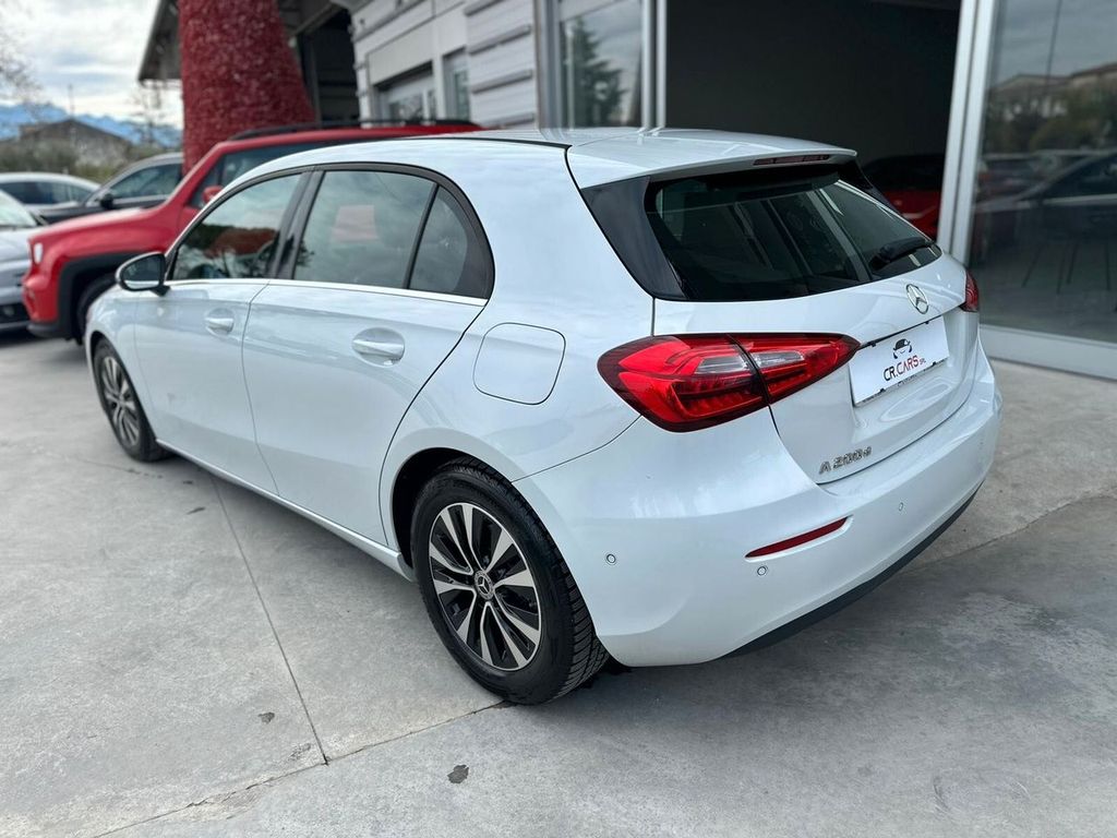 Mercedes-Benz A 200 2022