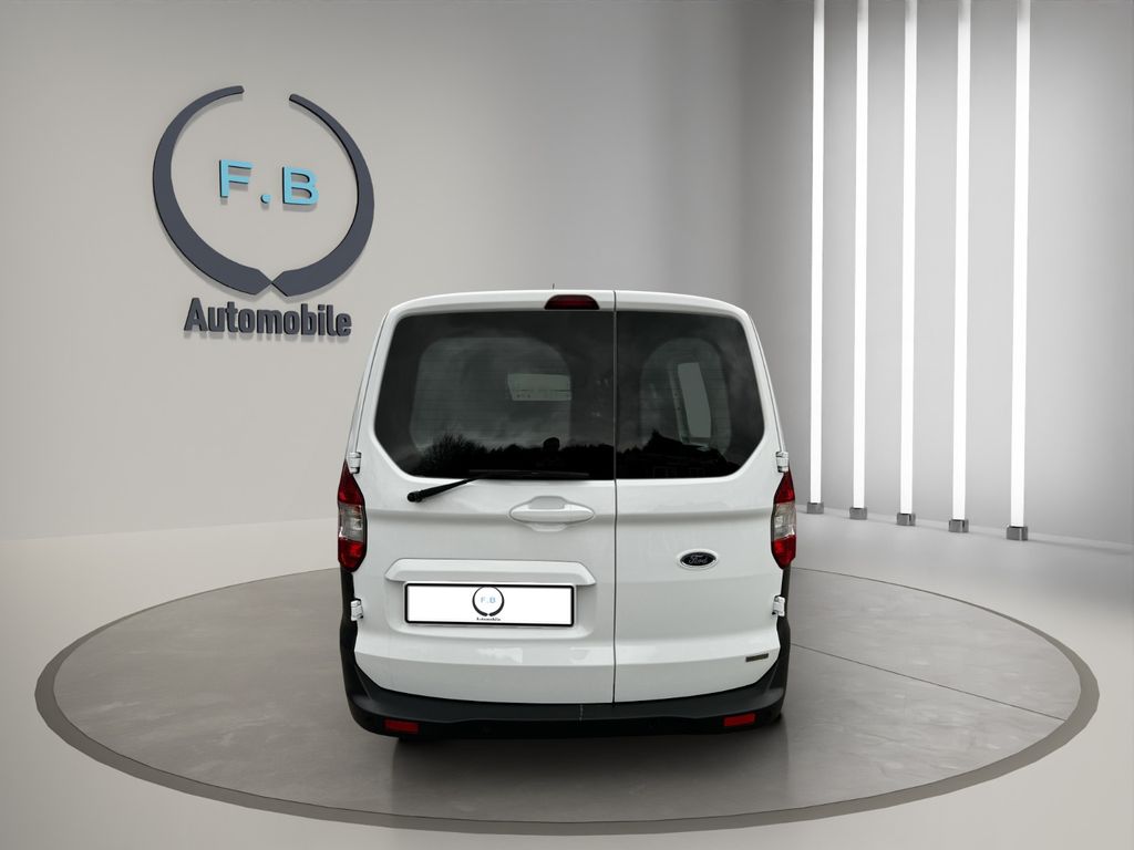 Ford Transit Courier 2018