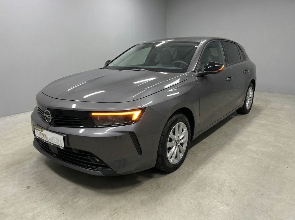Opel Astra 2023