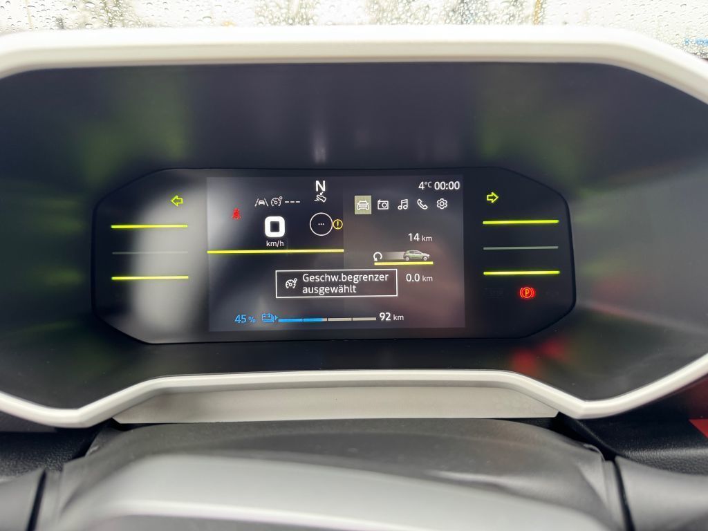 Dacia Spring 2025
