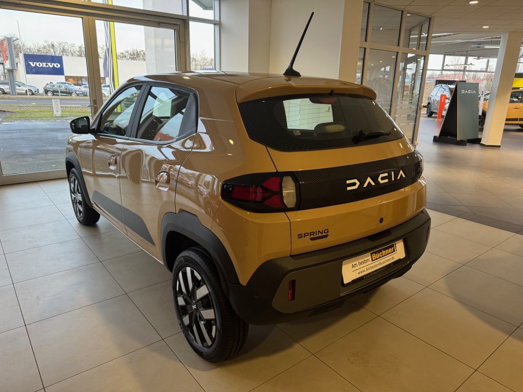 Dacia Spring 2025