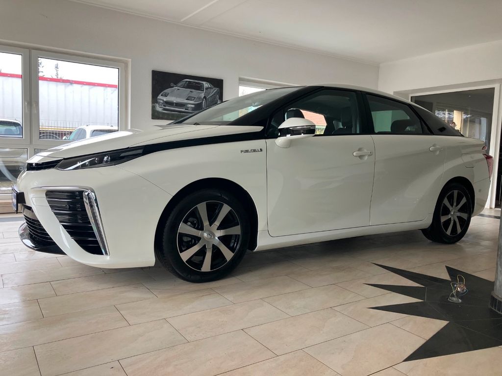 Toyota Mirai 2019