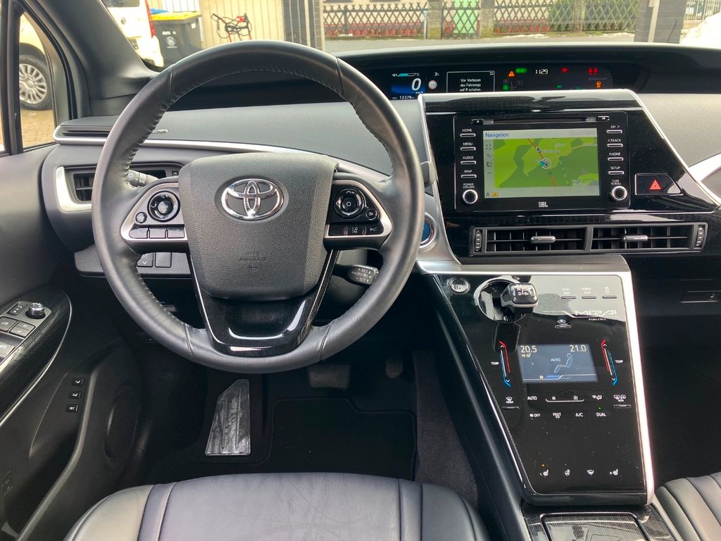 Toyota Mirai 2019