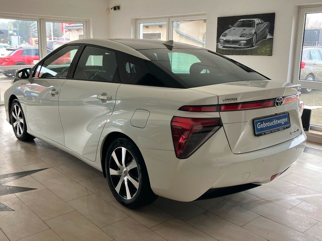 Toyota Mirai 2019