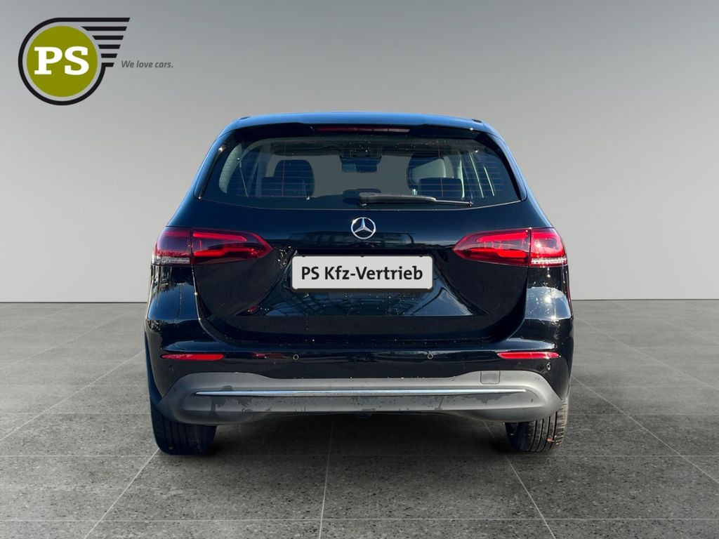 Mercedes-Benz B 200 2022