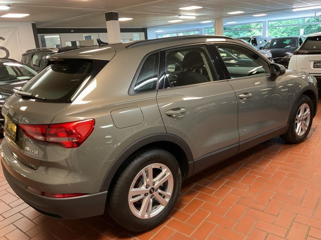 Audi Q3 2021