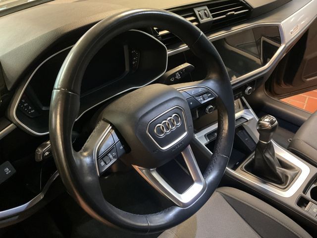 Audi Q3 2021