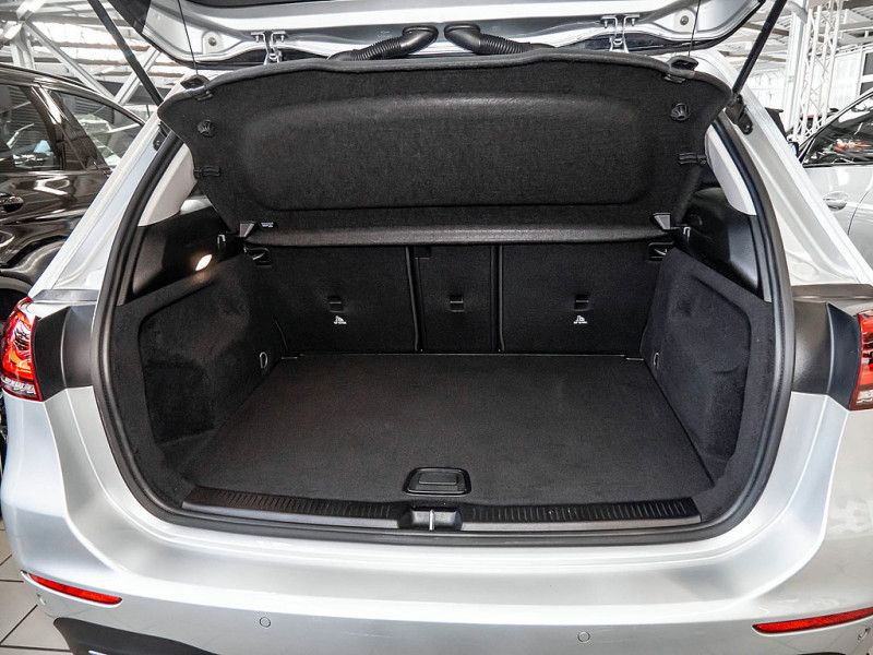 Mercedes-Benz B 200 2022