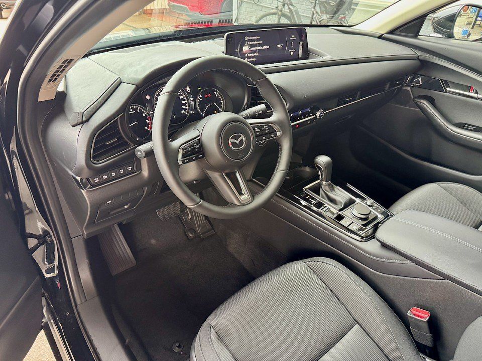 Mazda CX-30 2025