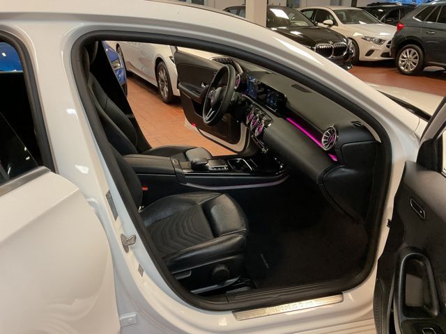 Mercedes-Benz A 180 2021