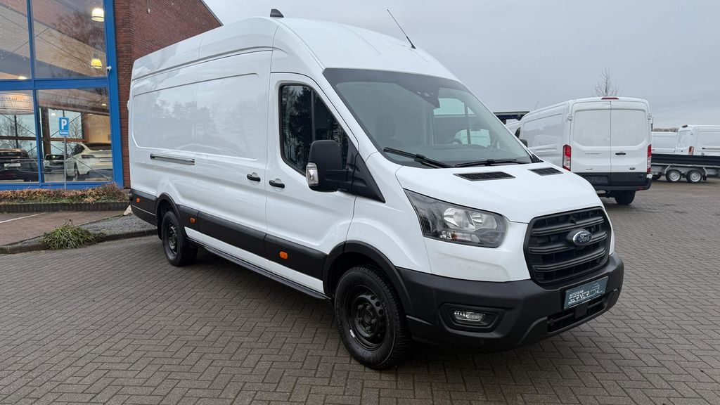 Ford Transit 2023