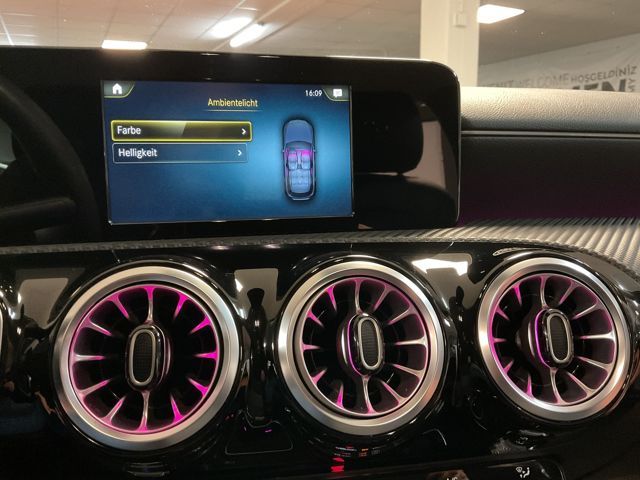 Mercedes-Benz A 180 2021