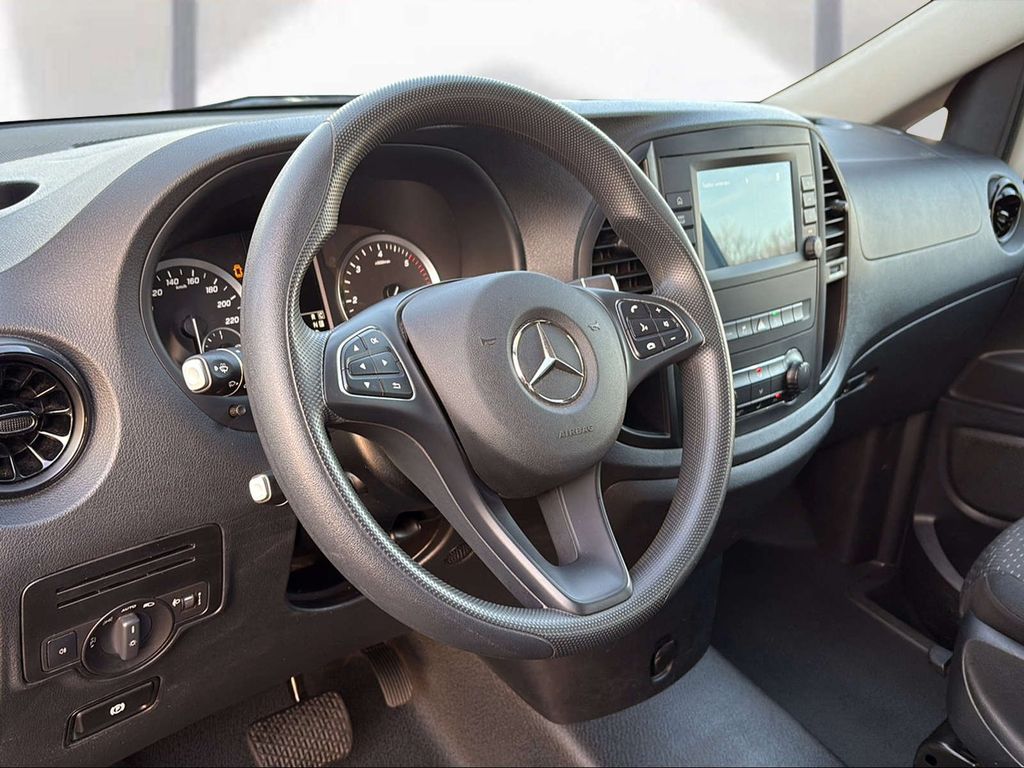 Mercedes-Benz Vito 2022