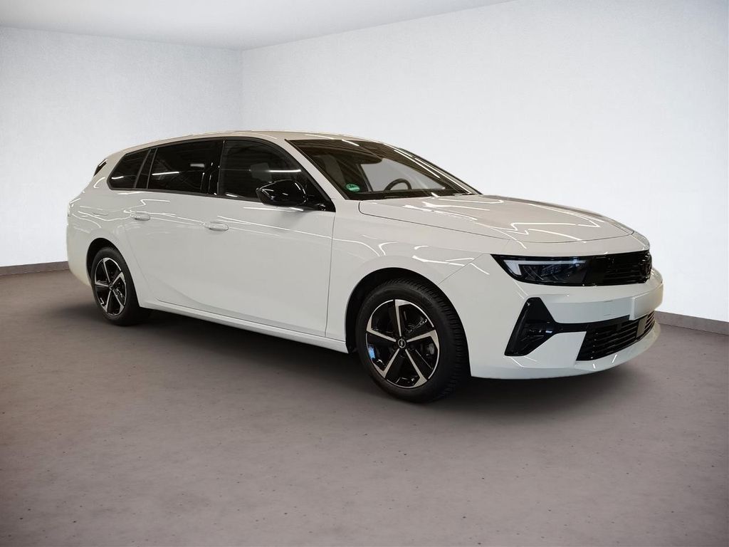 Opel Astra 2024
