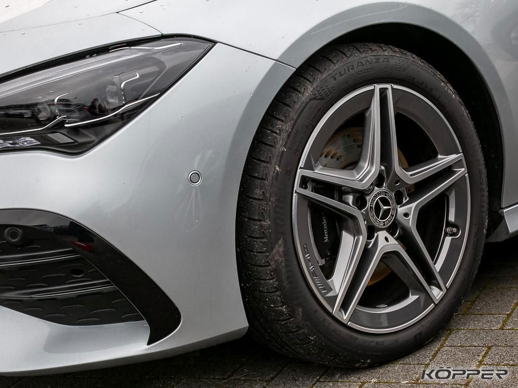 Mercedes-Benz CLA 200 2024