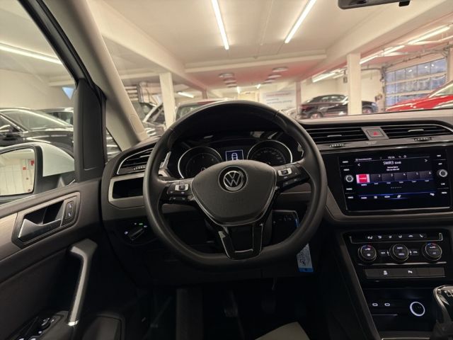 Volkswagen Touran 2021
