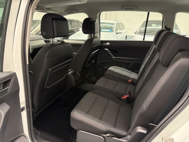 Volkswagen Touran 2021