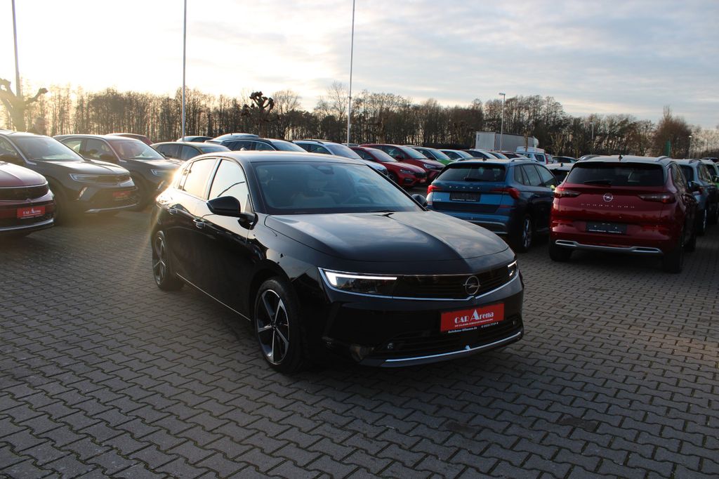 Opel Astra 2022