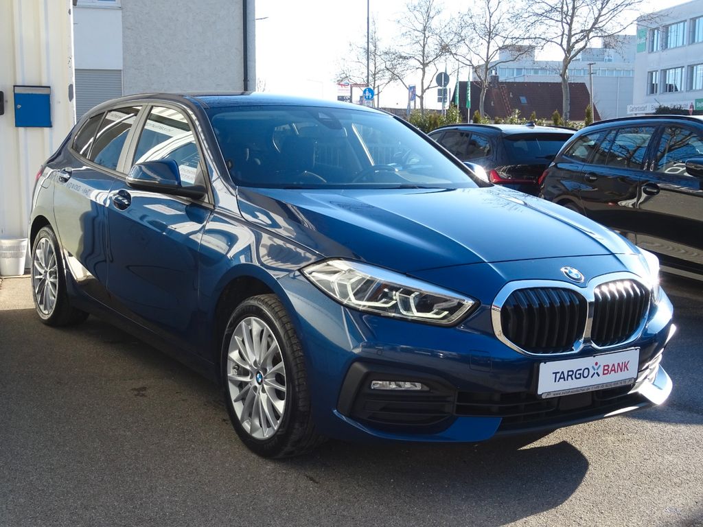 BMW 118 2022