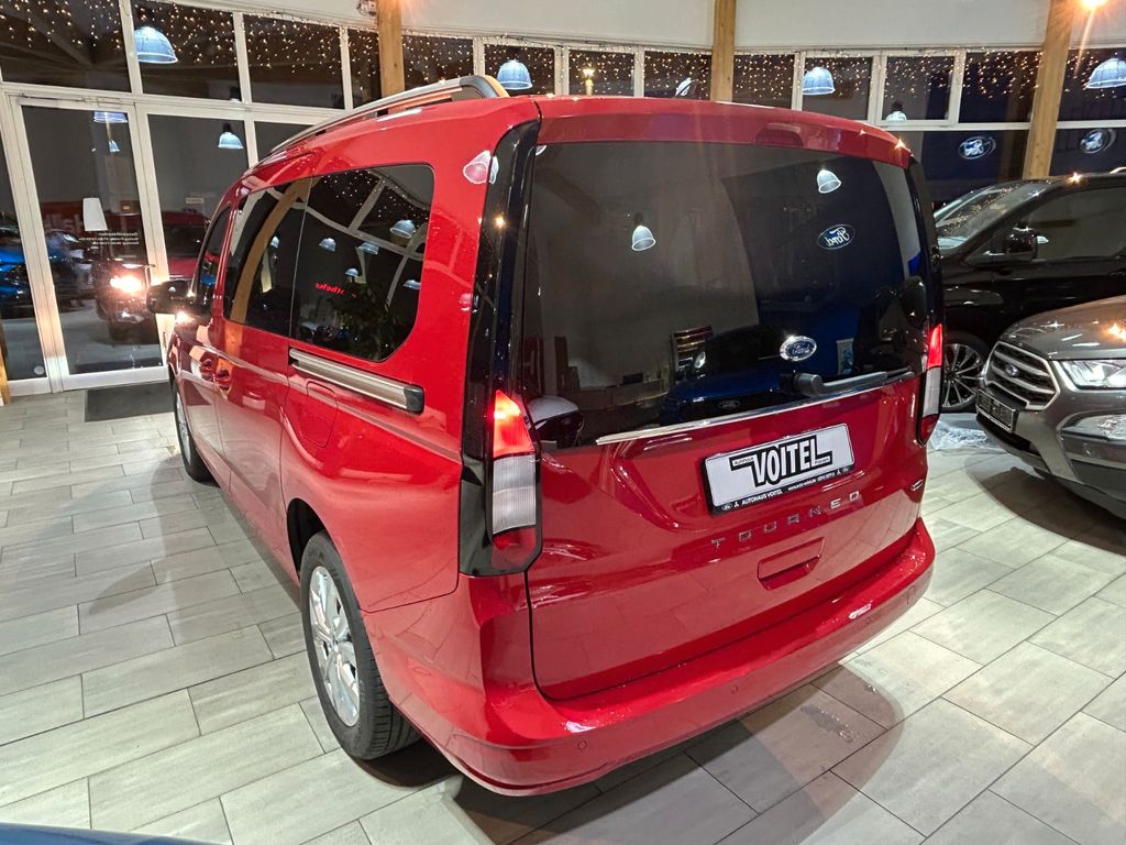 Ford Grand Tourneo 2025