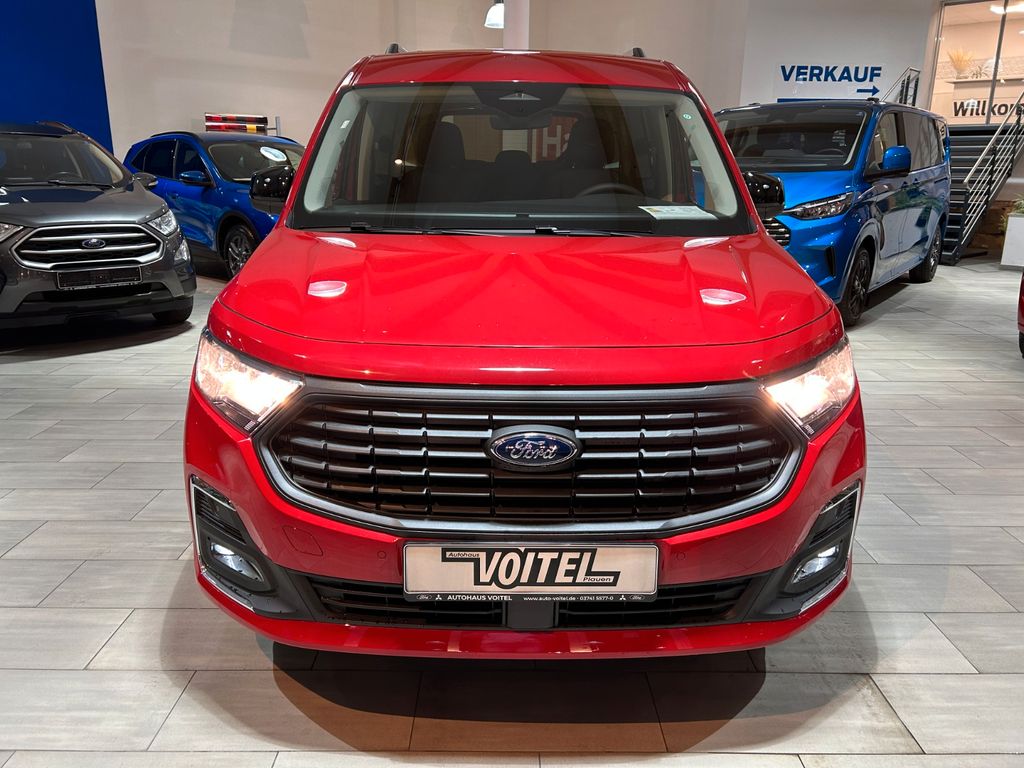 Ford Grand Tourneo 2025