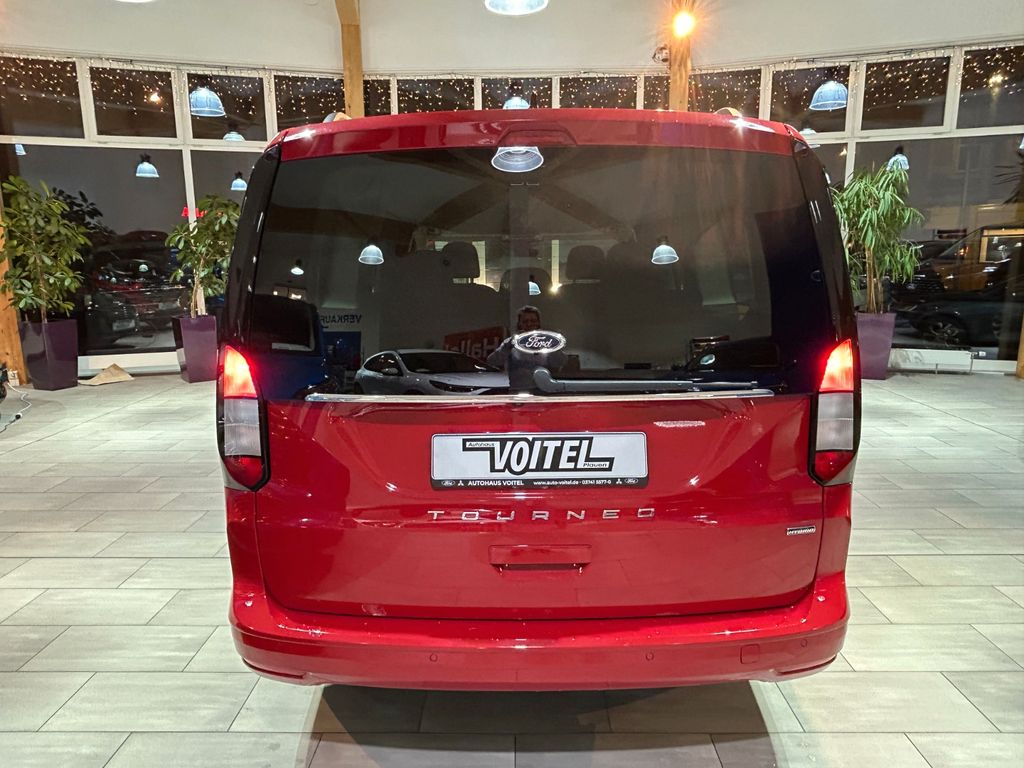 Ford Grand Tourneo 2025