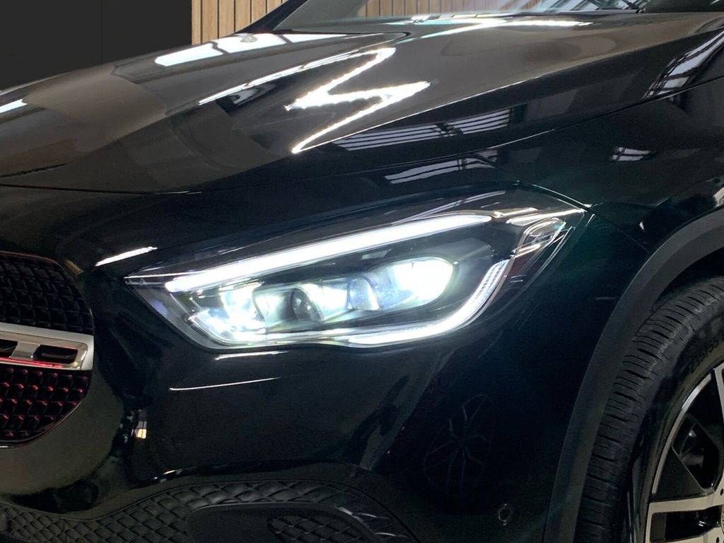 Mercedes-Benz GLA 250 2021