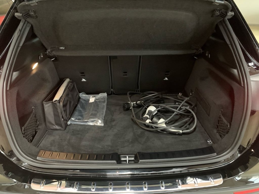 Mercedes-Benz GLA 250 2021