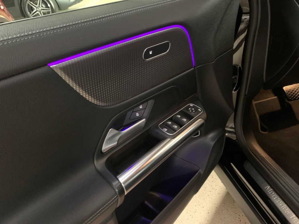 Mercedes-Benz GLA 250 2021