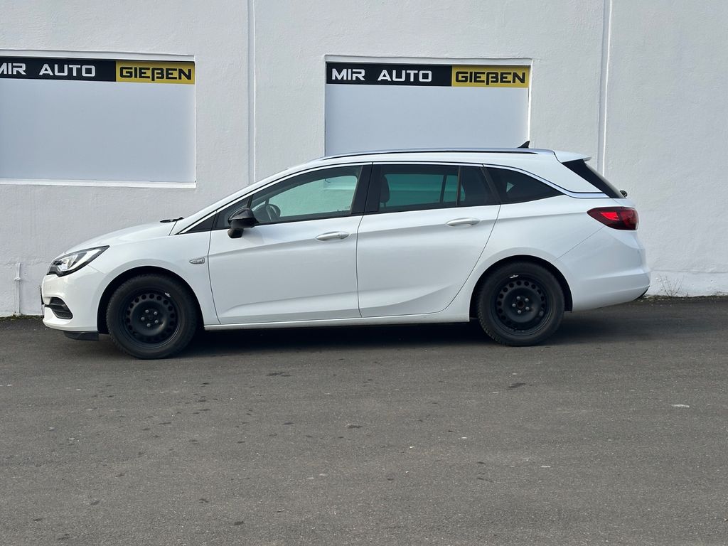 Opel Astra 2021