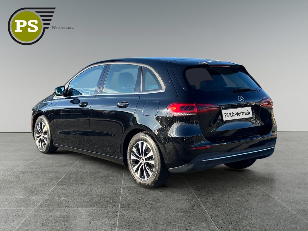 Mercedes-Benz B 200 2022