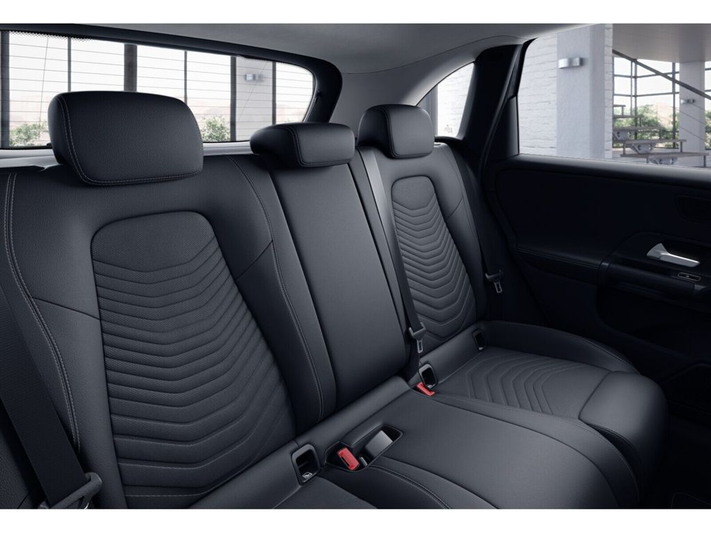 Mercedes-Benz B 200 2022